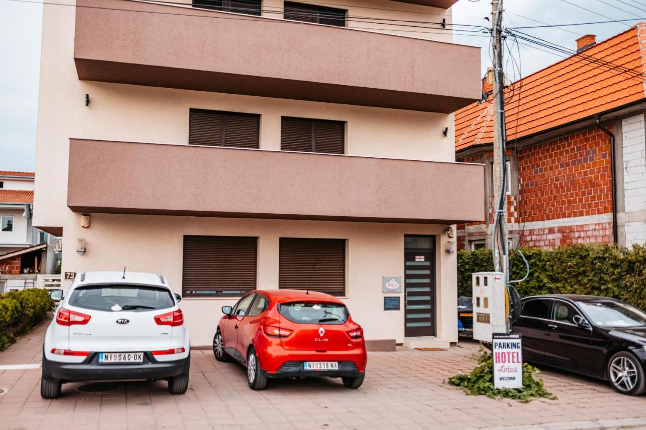 Lotos Depandans Hotel Ni Exterior foto